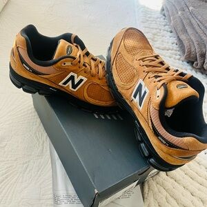 New Balance 2002R Men’s